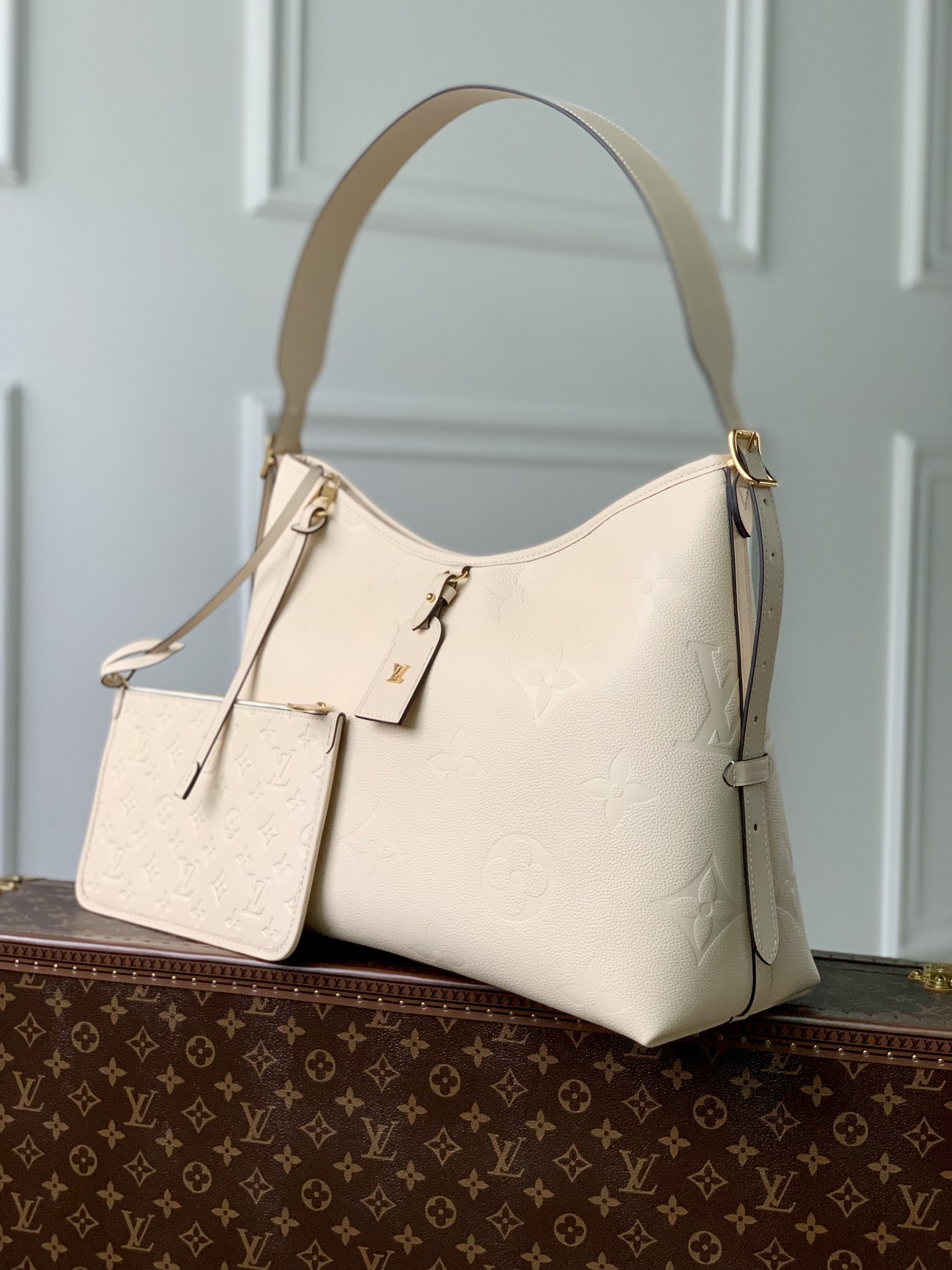 Louis Vuitton M46293 CarryAll PM Crème Beige