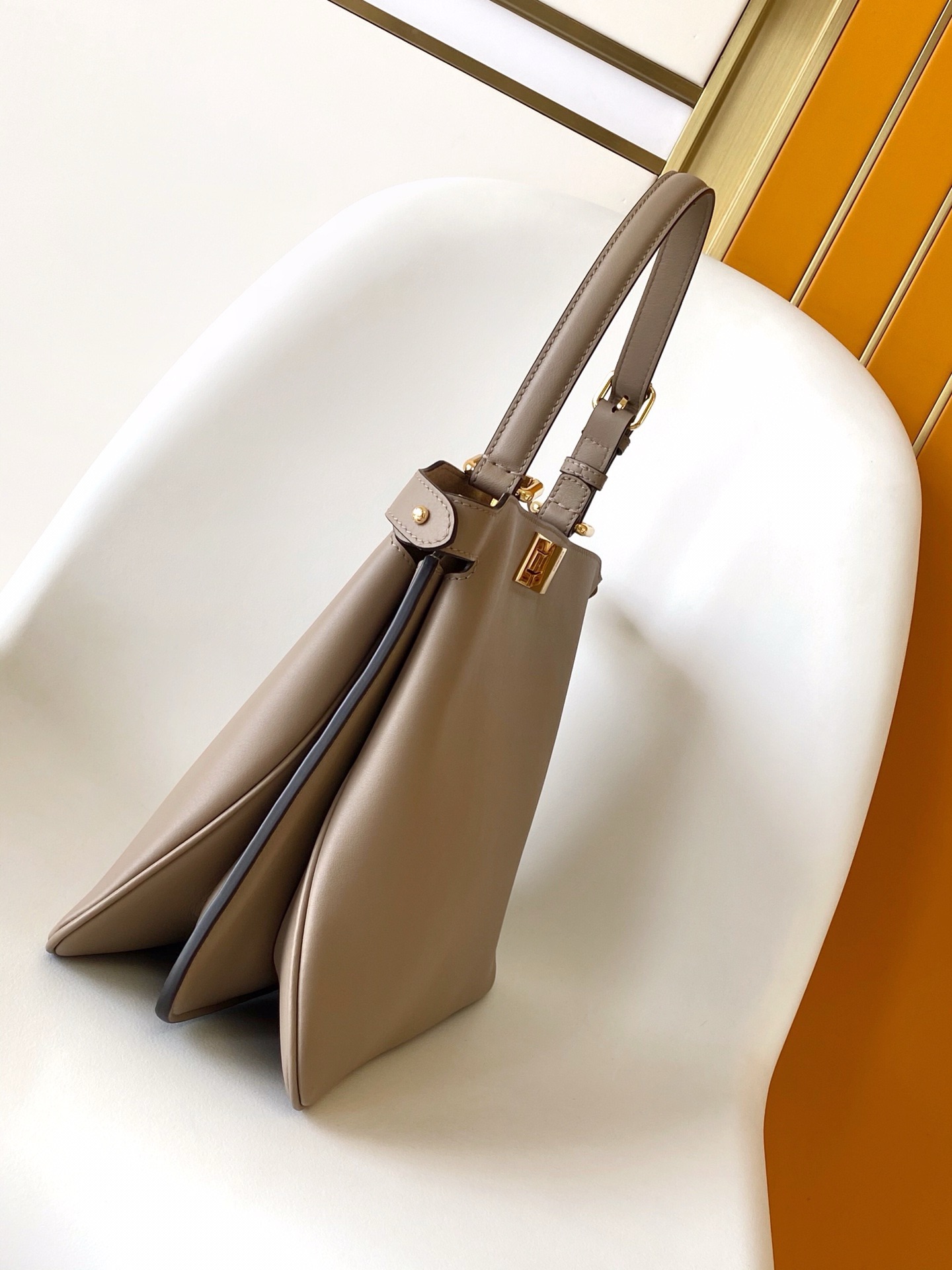 FENDI Peekaboo Soft Medium Bag