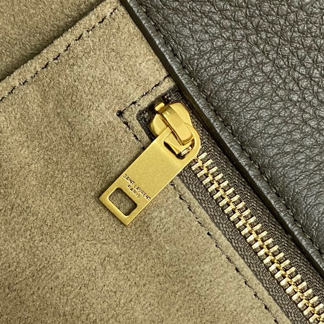 YSL LE 5 À 7 BEA IN GRAINED LEATHER-LIGHT MUSK