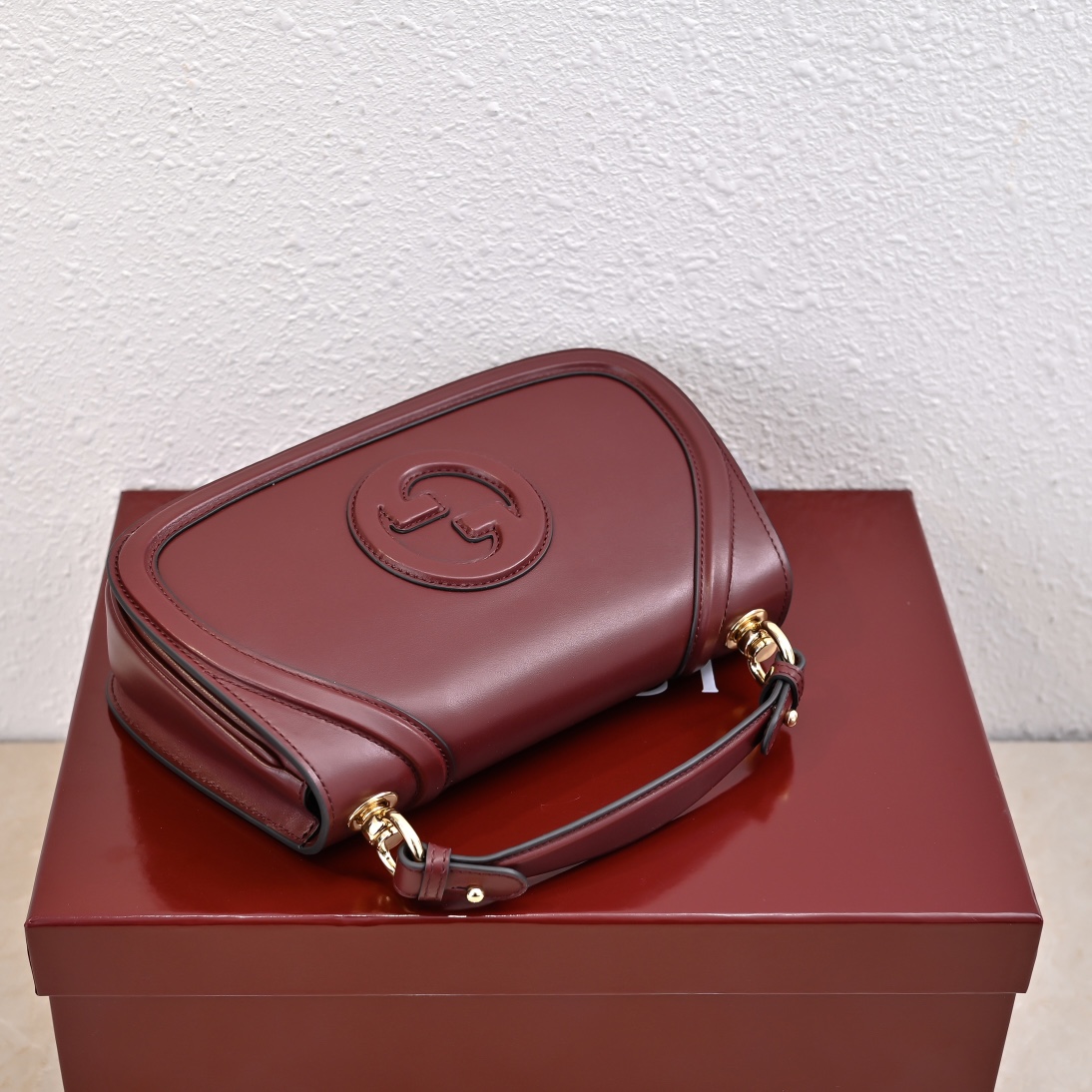 Gucci Blondie Top Handle Bag