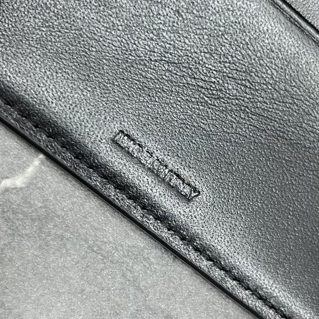 CELINE Wallet