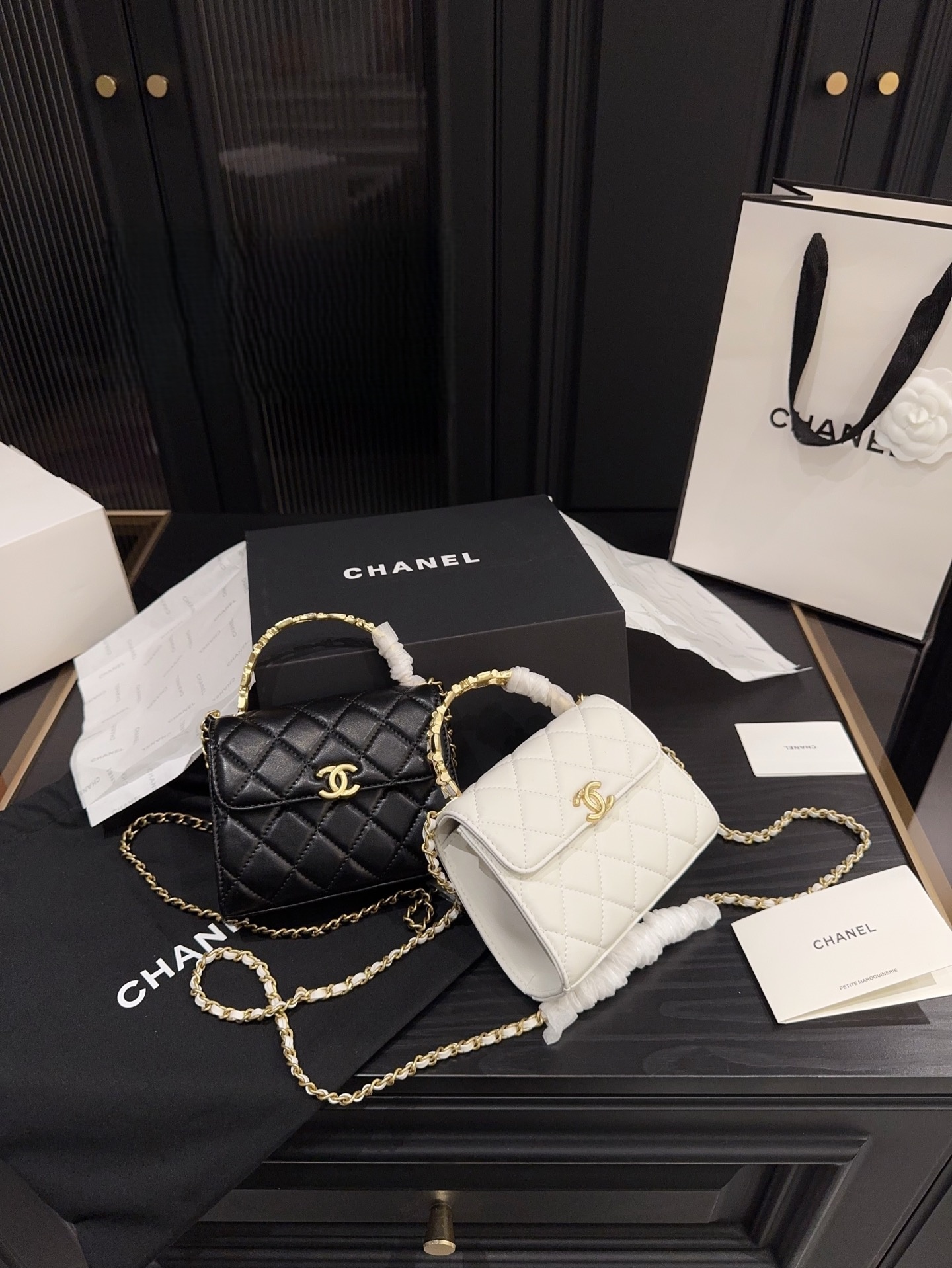 CHANEL 22B Enamel Buckle Handle Bag