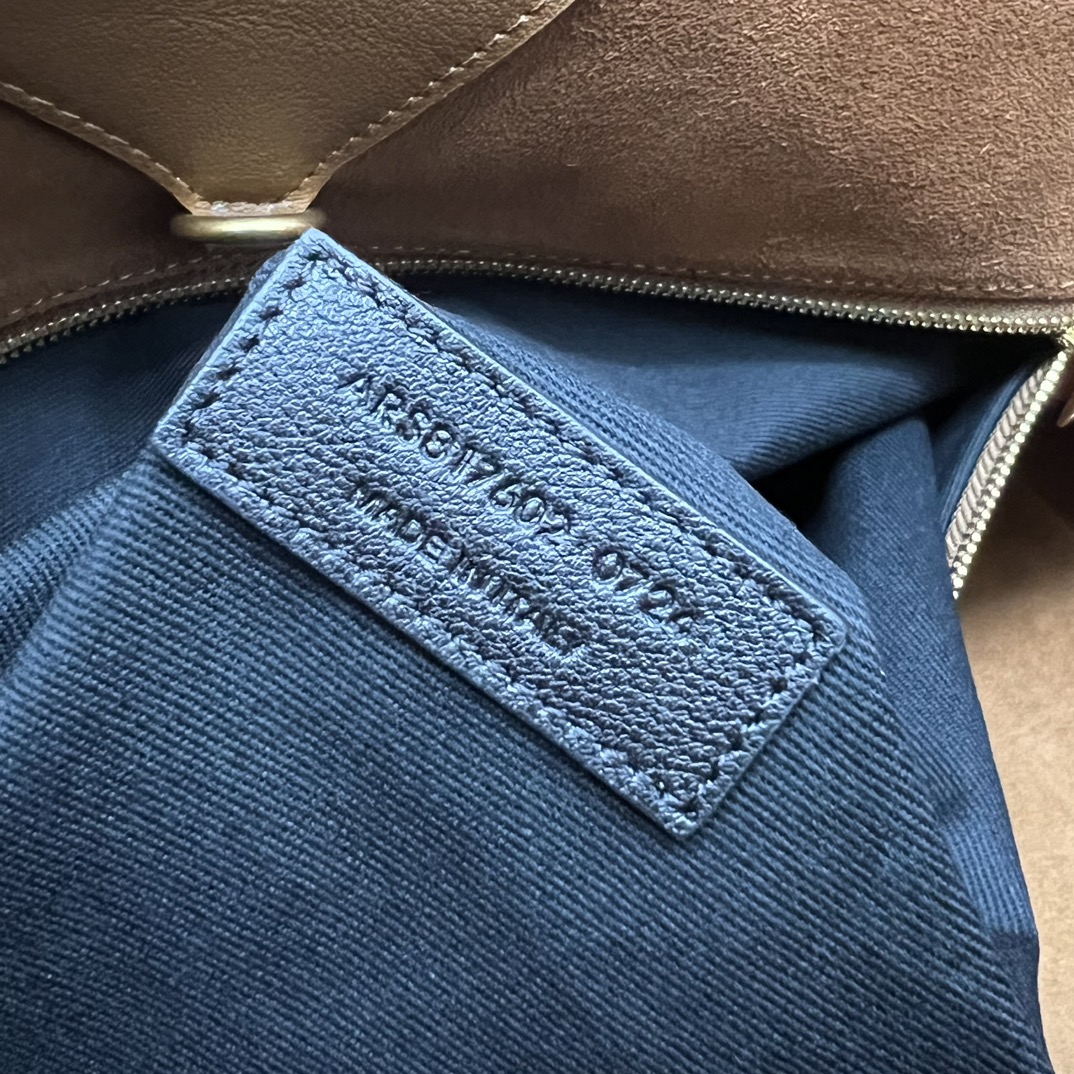 YSL-y tote in leather