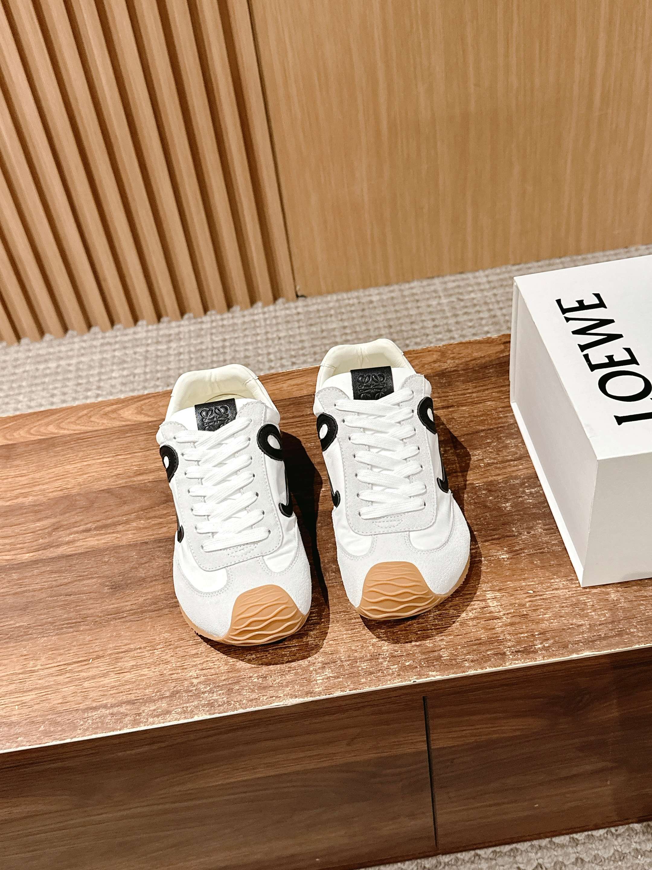 Loewe Ballet Runner 2.0 in nylon and calfskin White/Black