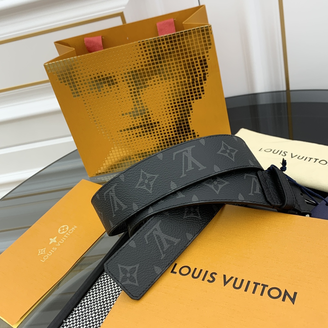 Louis Vuitton Belt