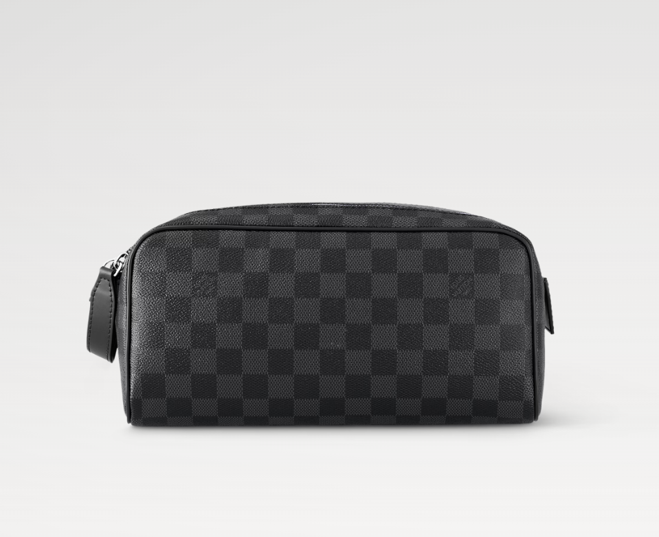 LOUIS VUITTON N40127 Dopp Kit Toilet Pouch