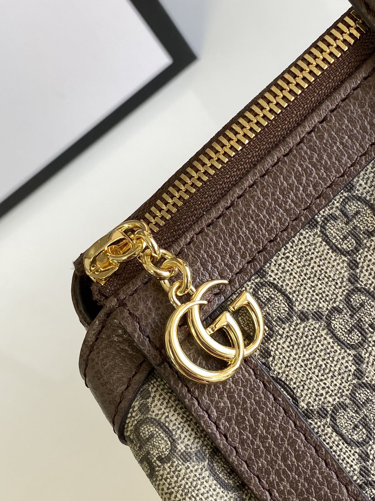 Ophidia medium top handle bag