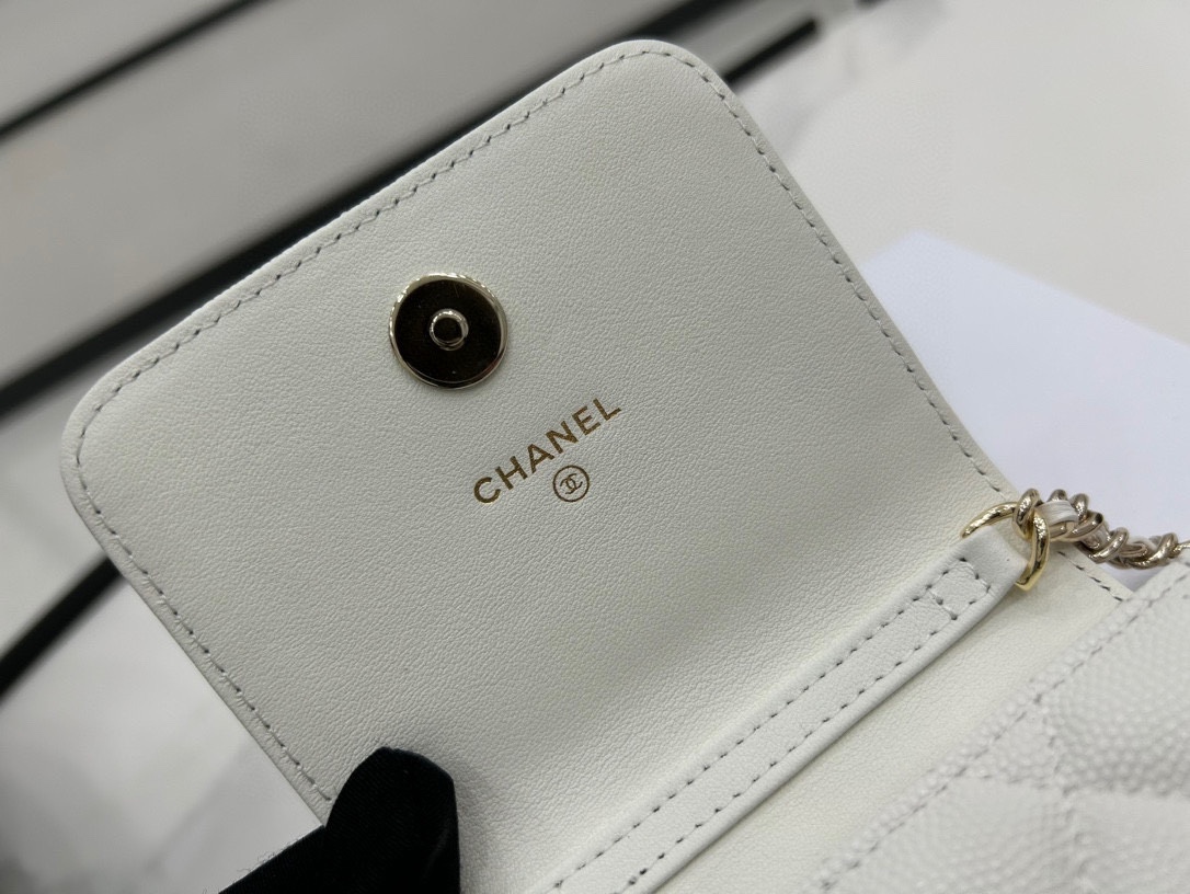Chanel 23S Cruise Bow Phone Bag