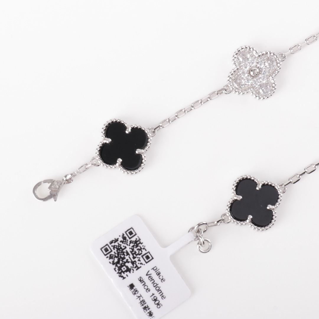 Van Cleef & Arpels VCA Clover Five-Flower Bracelet