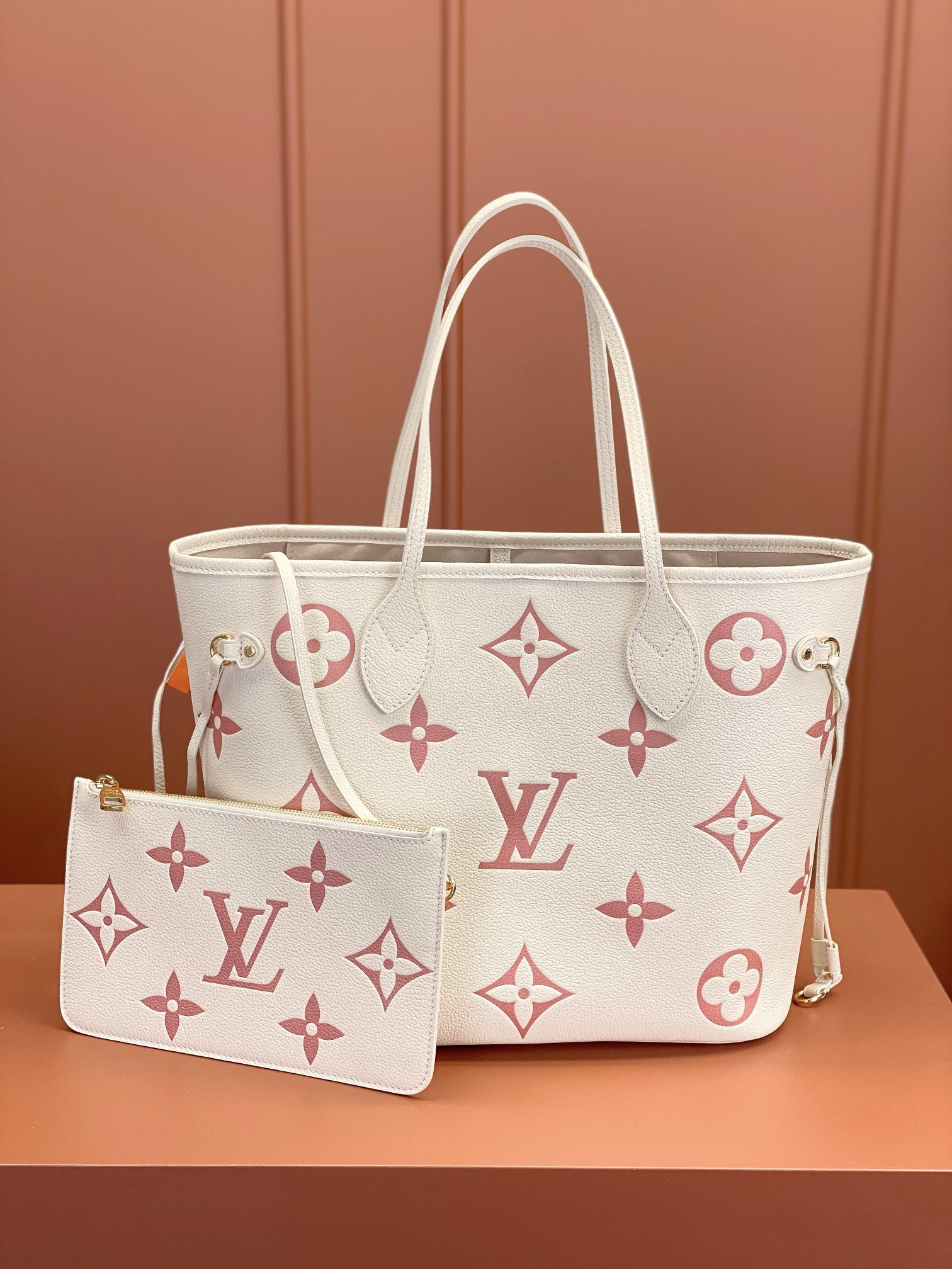 Louis Vuitton M21579 Neverfull MM