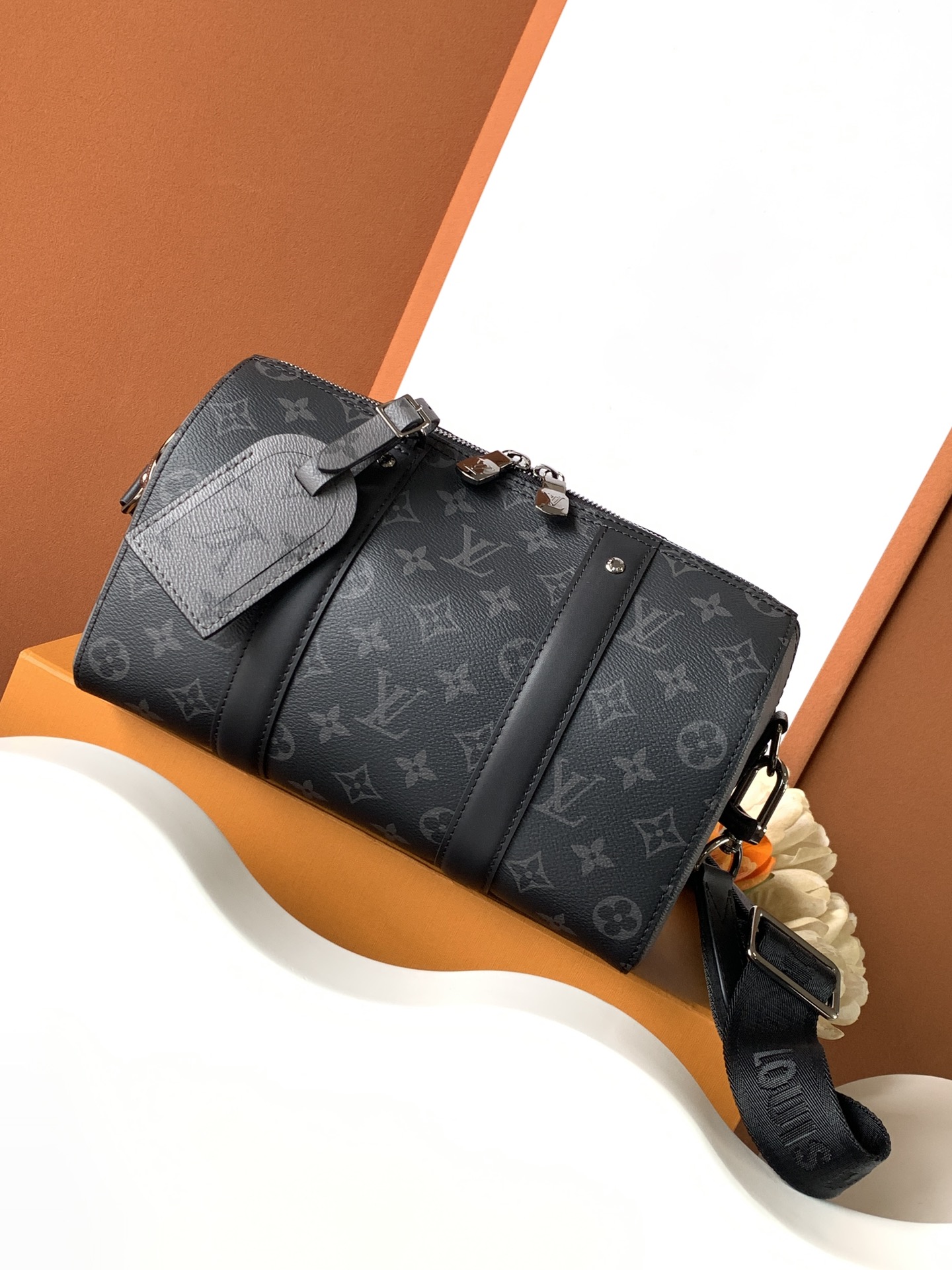 M45936 City Keepall