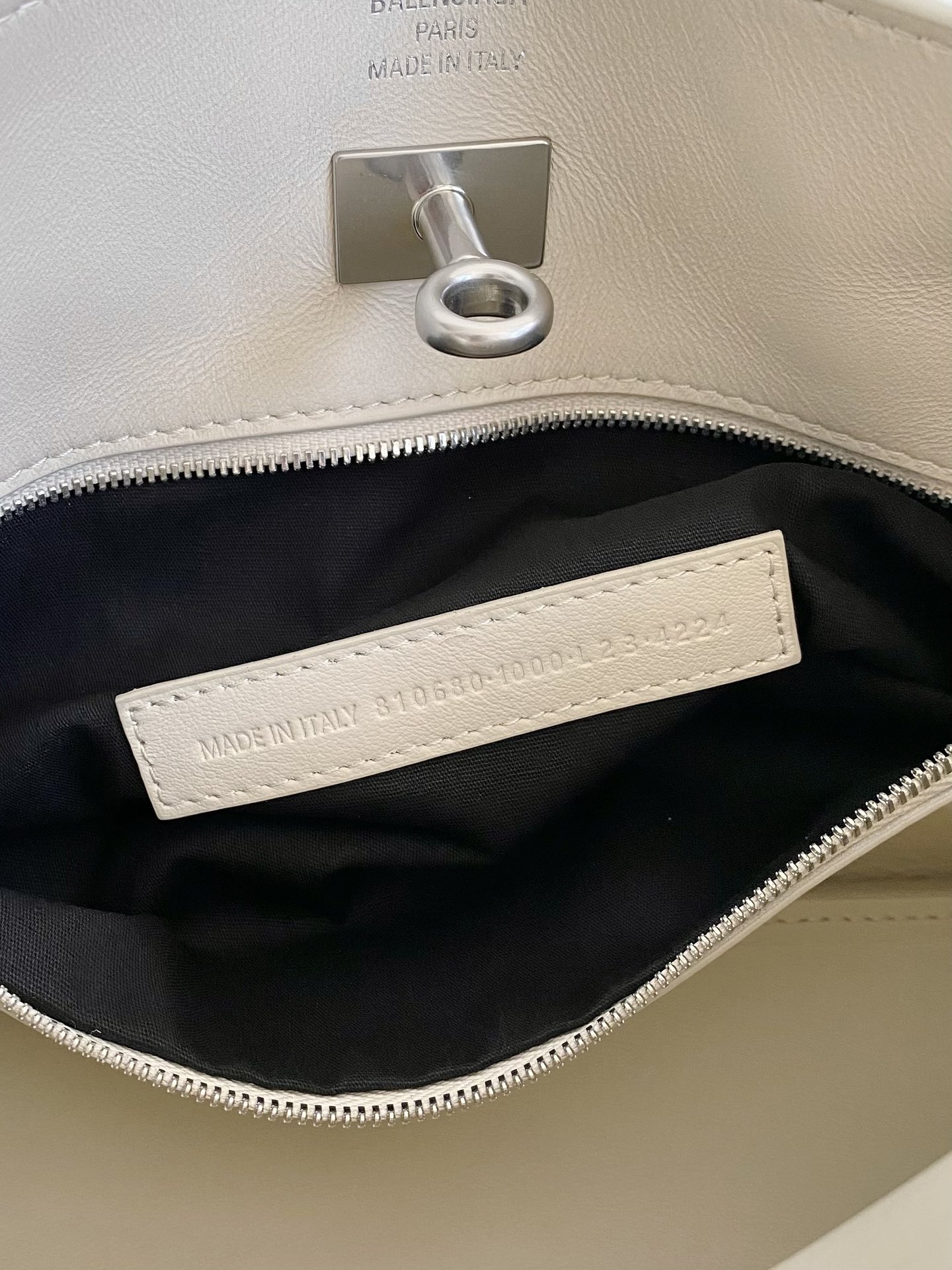 Balenciaga Bel Air-White