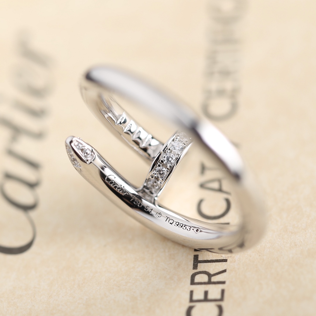 C@rtier Juste un Clou nail ring