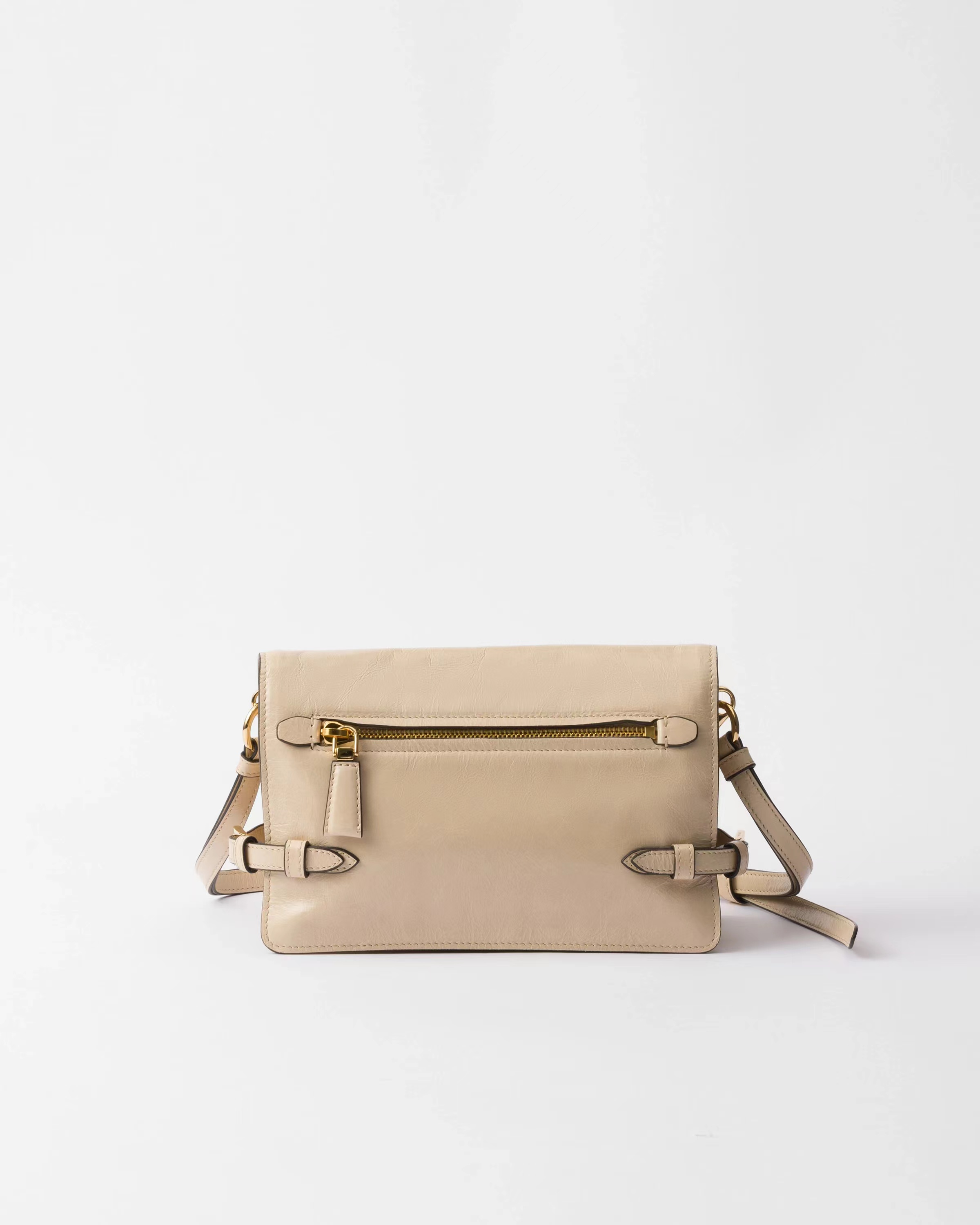 Leather shoulder bag