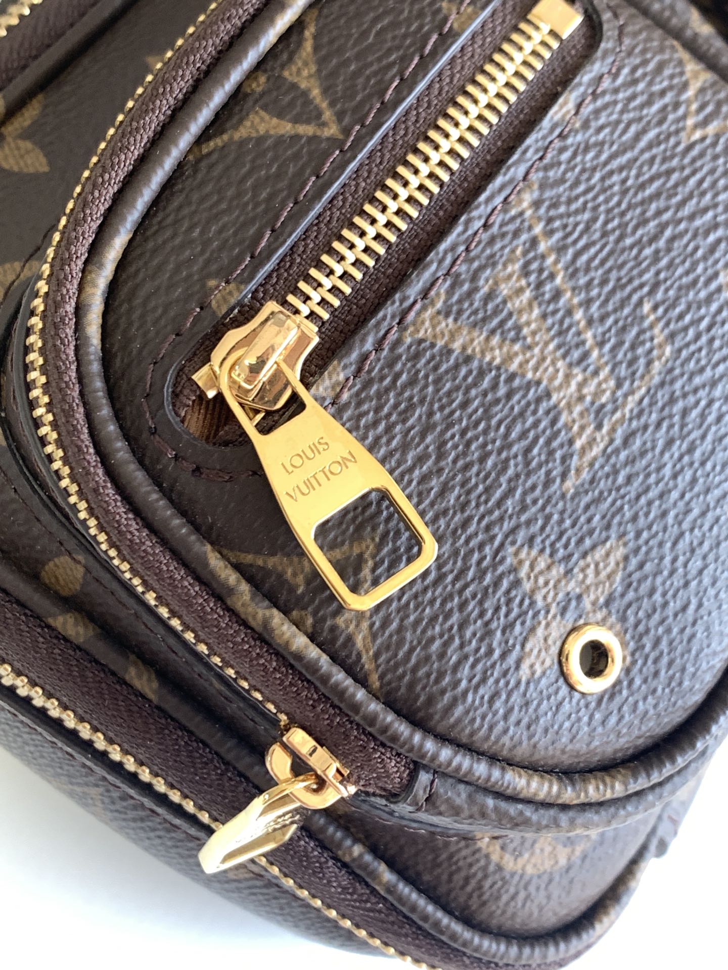 Louis Vuitton M80446 Utility Crossbody Bag