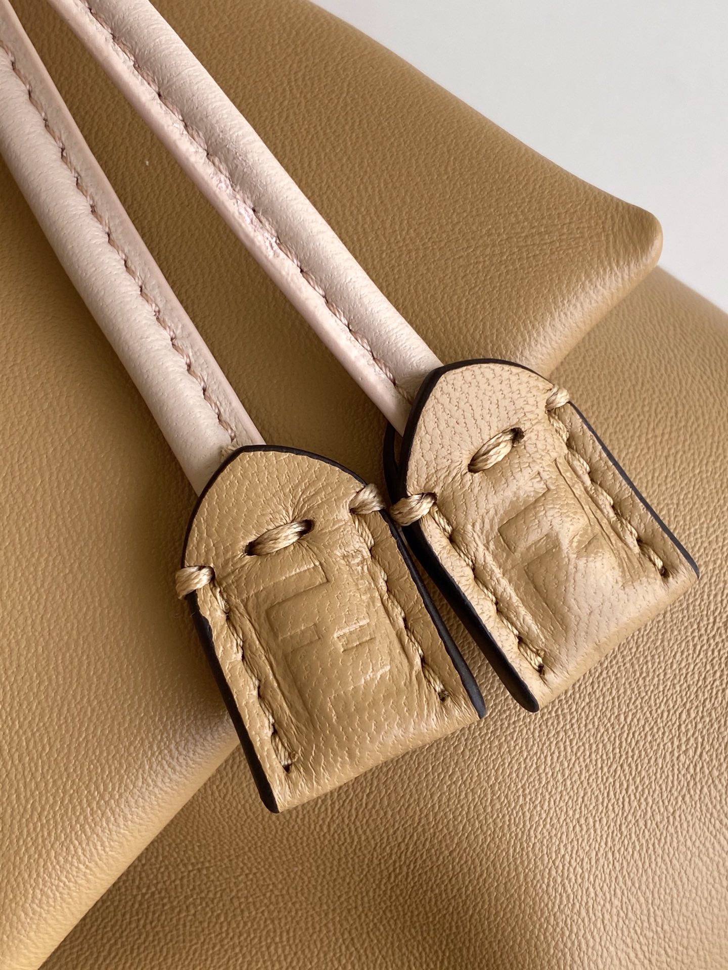 FENDI-Mamma Baguette Medium