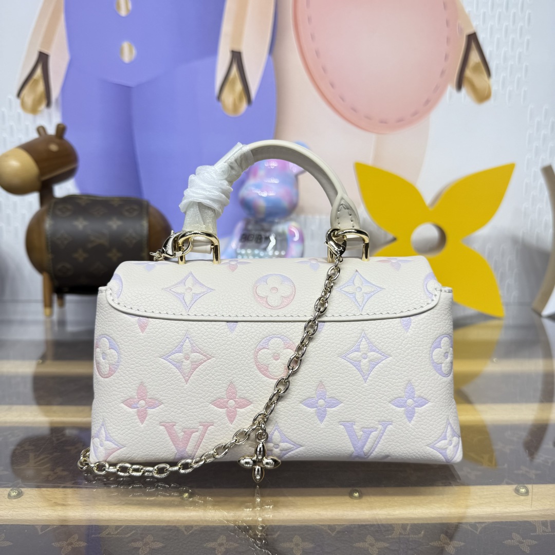 LV M25596 Nano Madeleine