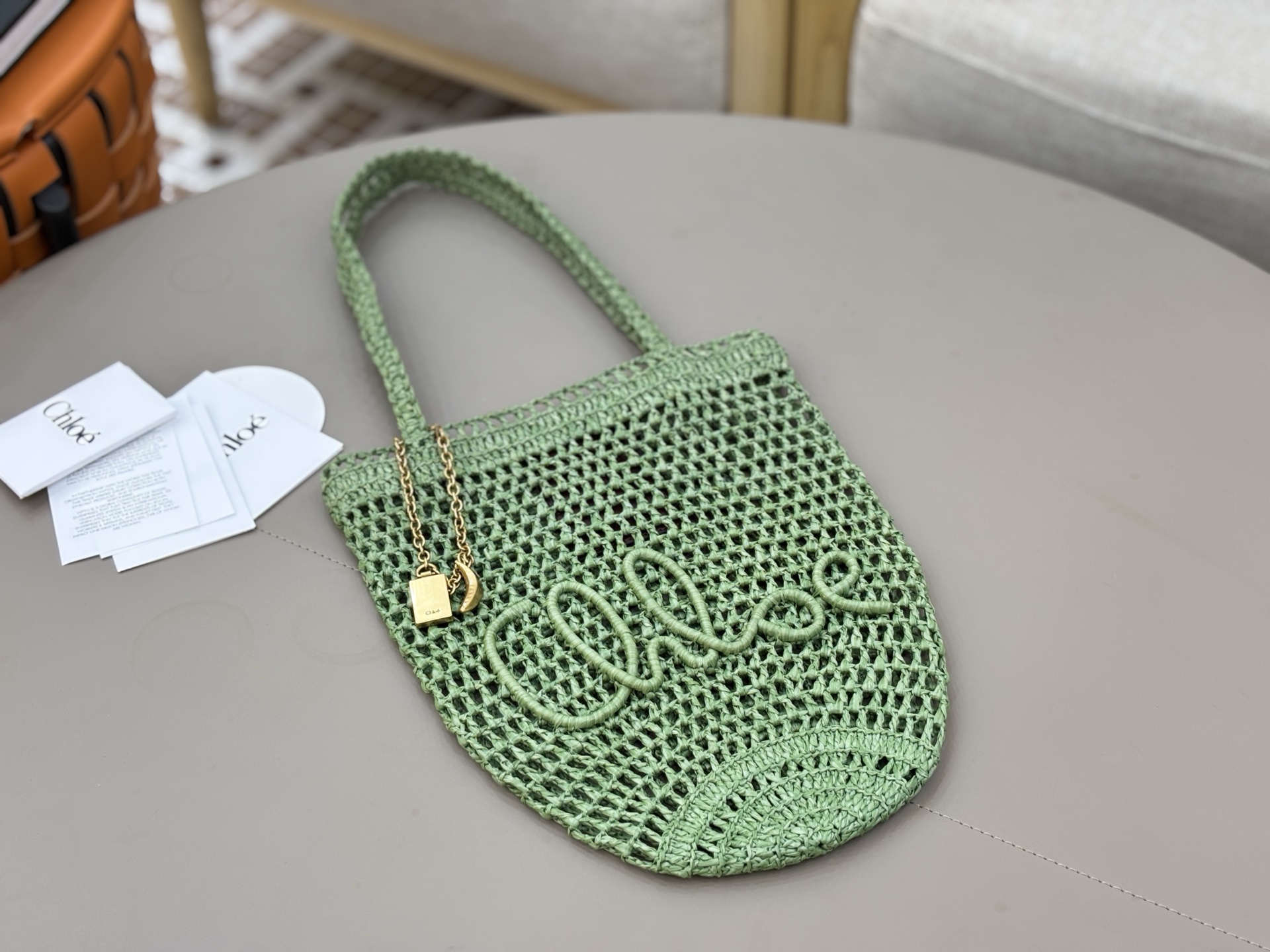 Chloé Small Summer Banana tote bag in raffia