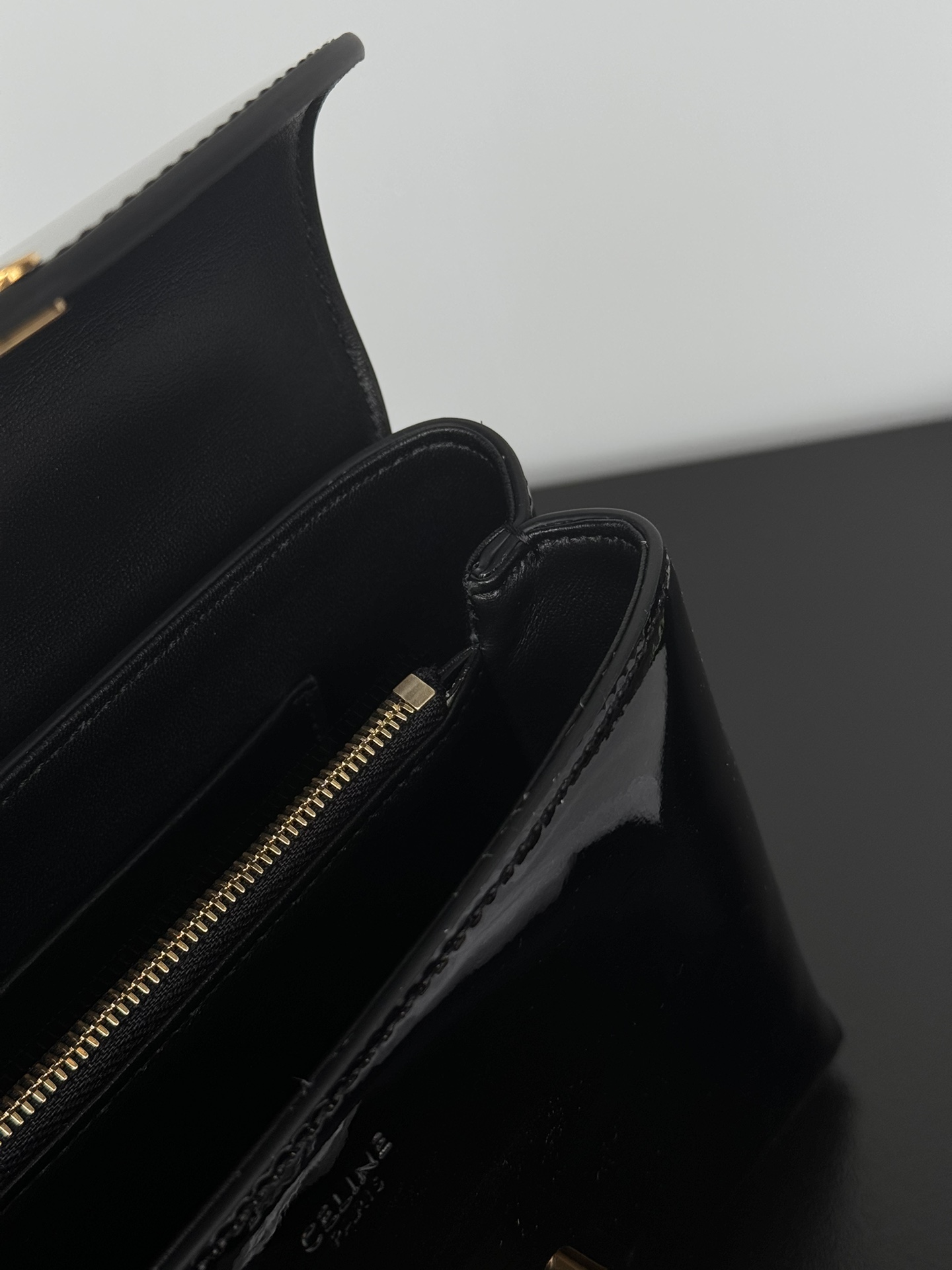 Celine-TEEN NINO patent cow leather handbag