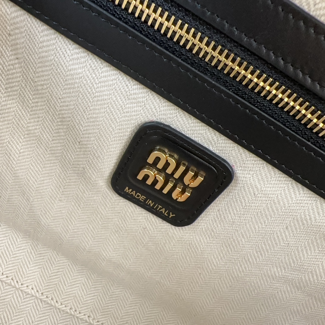 MiuMiu-New Spliced Briefcase-5BB117