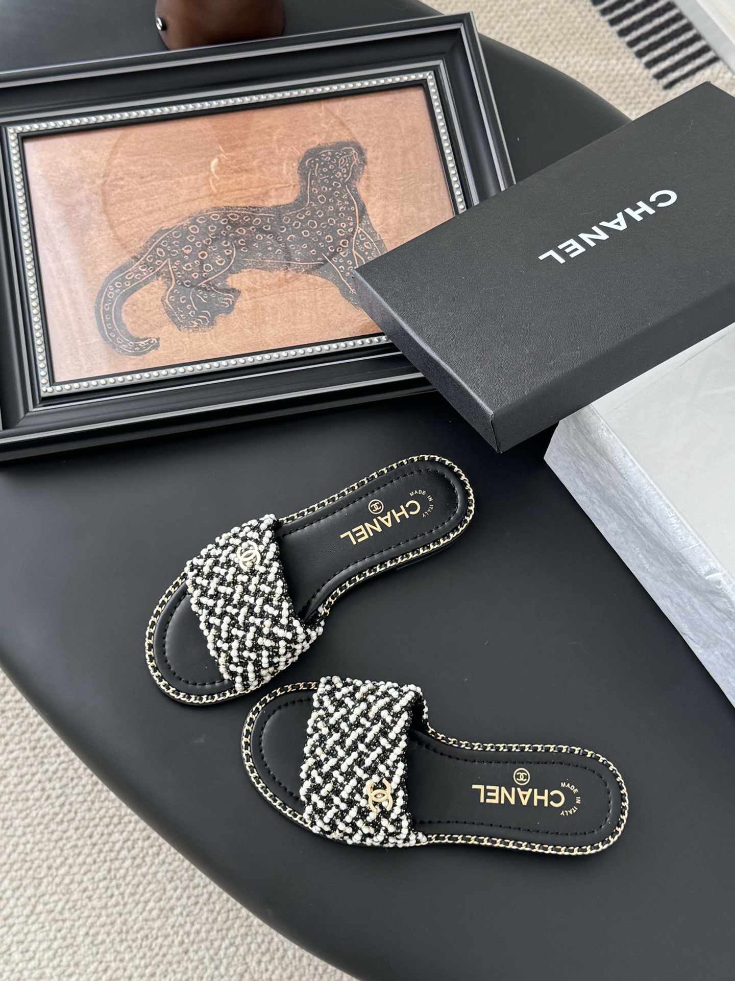 Chanel Spring-Summer New Pearl Slippers