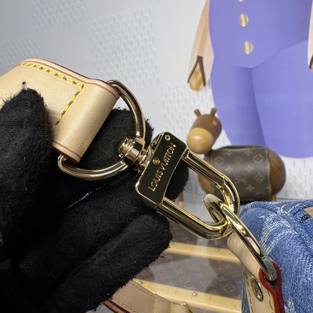 M13875 New LV x TM Keepall Bandoulière 45