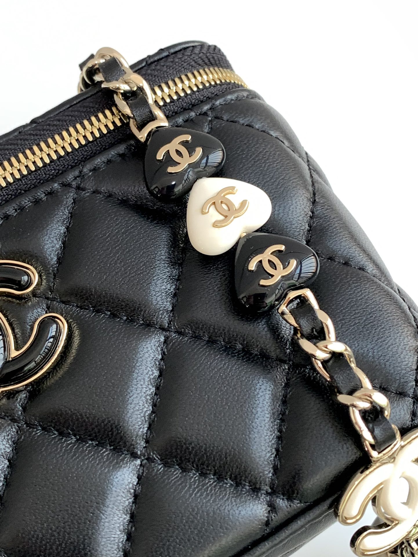 chanle Love makeup small lipstick box