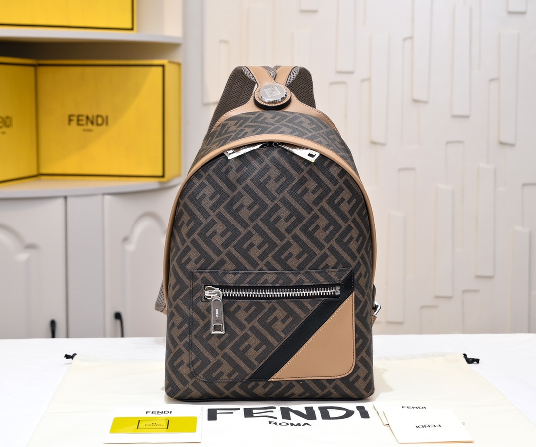 FENDI-Backpack