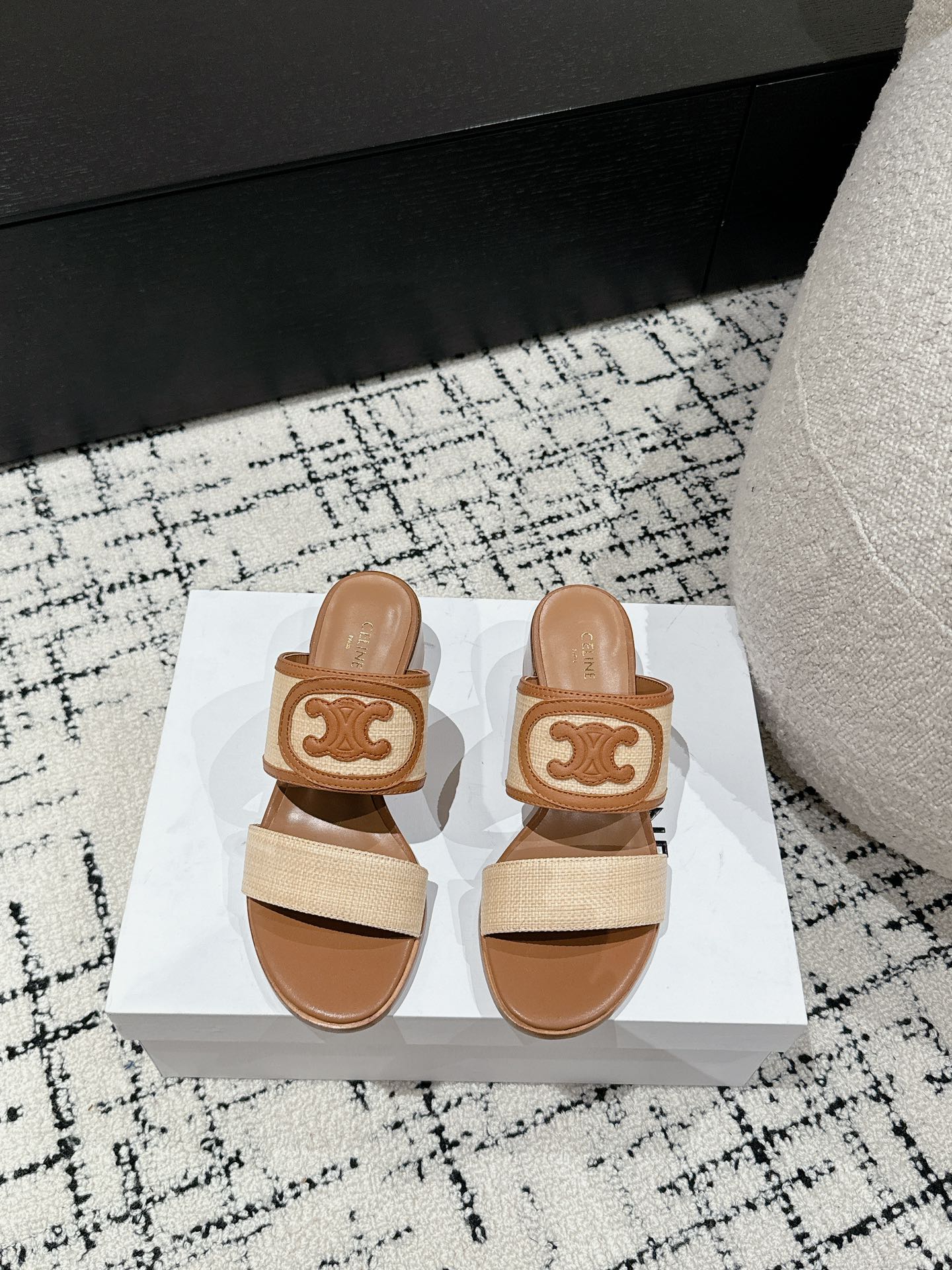 CELINE Flat Logo Slide Sanda