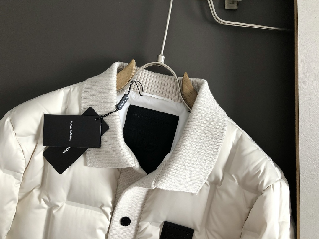 D&GPlaid button leather design fleece down jacket