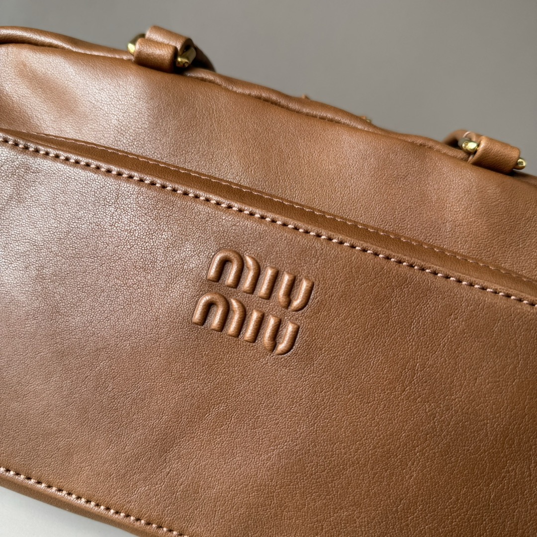 MIUMIU-Pocket washed nappa leather bag