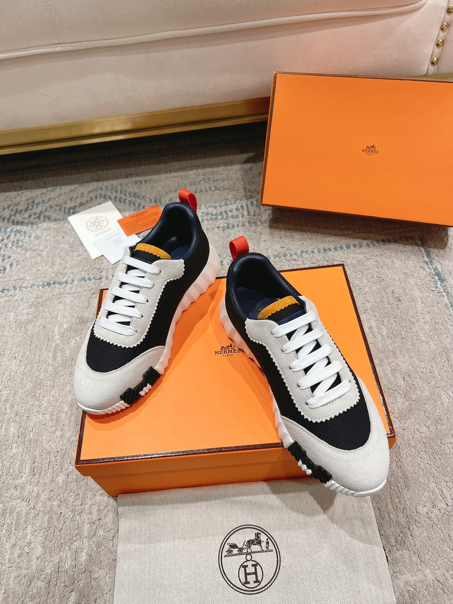 Hermes early autumn new couple casual shoes-black
