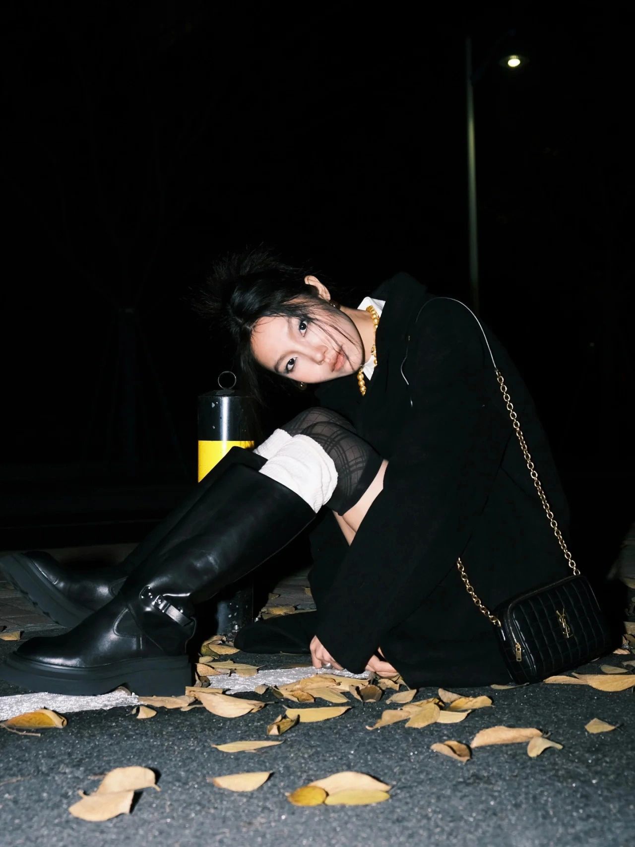 LE CASSANDRE MATELASSÉ CARRÉ Lambskin Camera Bag