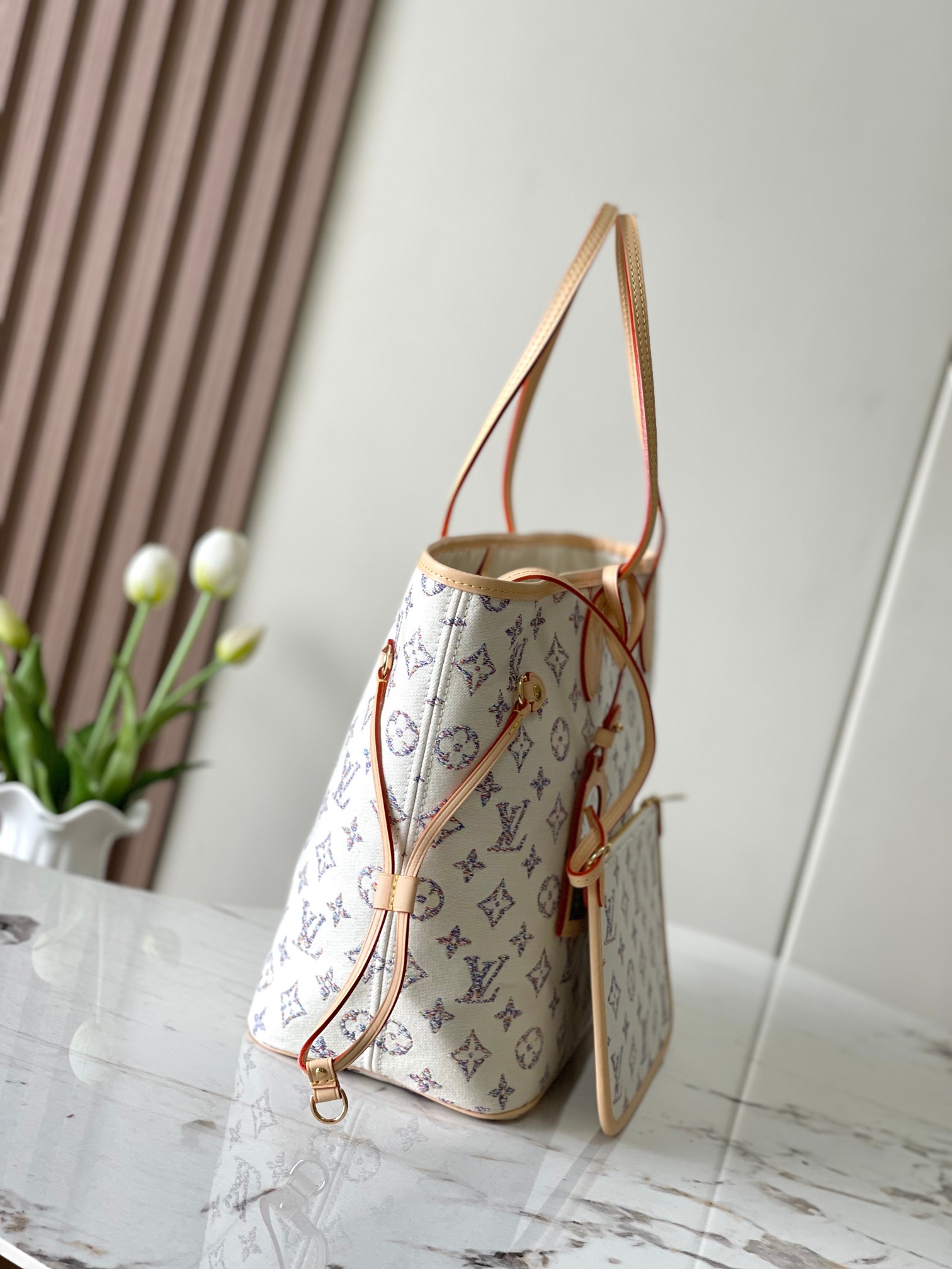 Louis Vuitton M24905 Neverfull MM