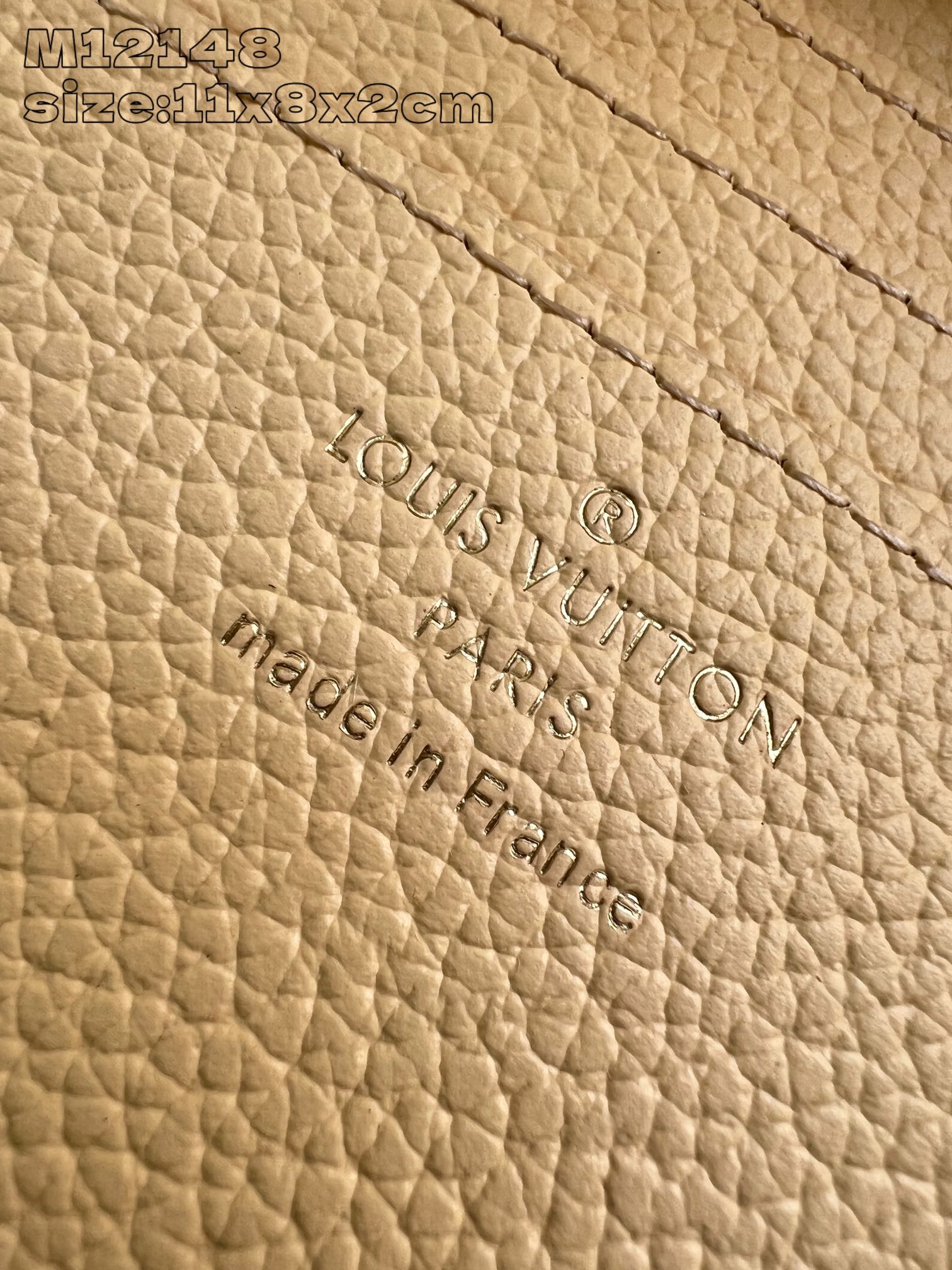 LV-M12148-Low Key wallet