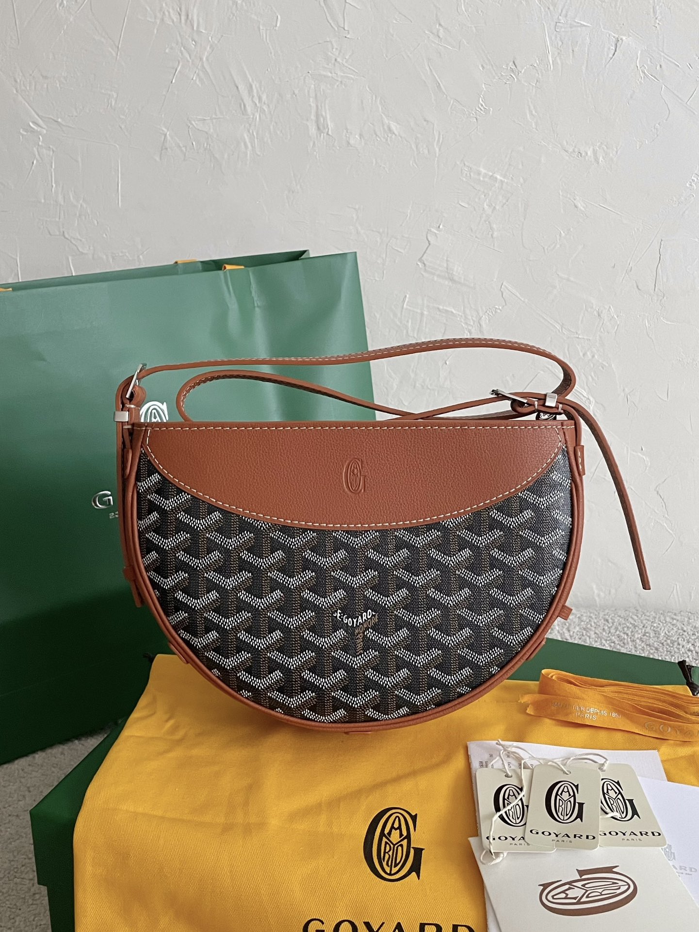 Goyard Hirondelle Bag in Black & Brown 🤎
