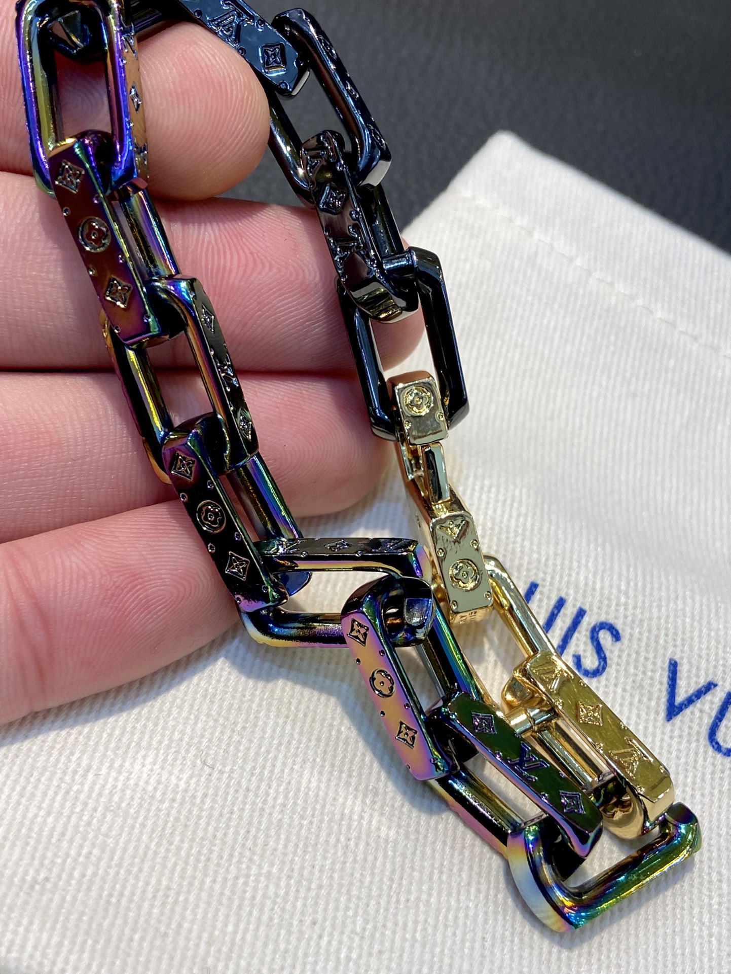 Lv-Monogram quenched bracelet