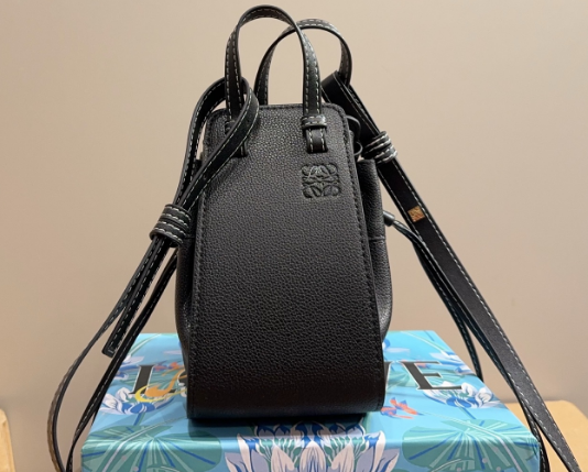 Loewe Black Small Hammock