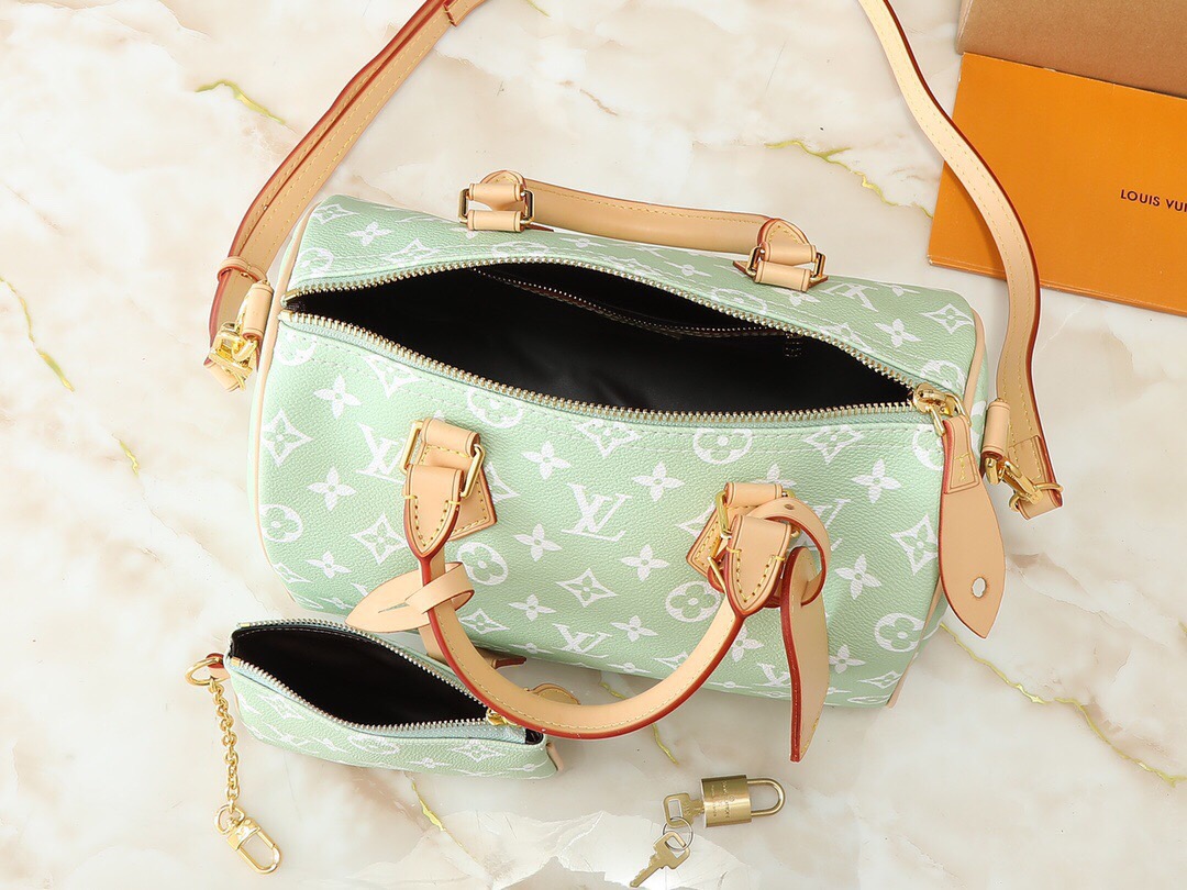 LV-M13614 Easy Pouch