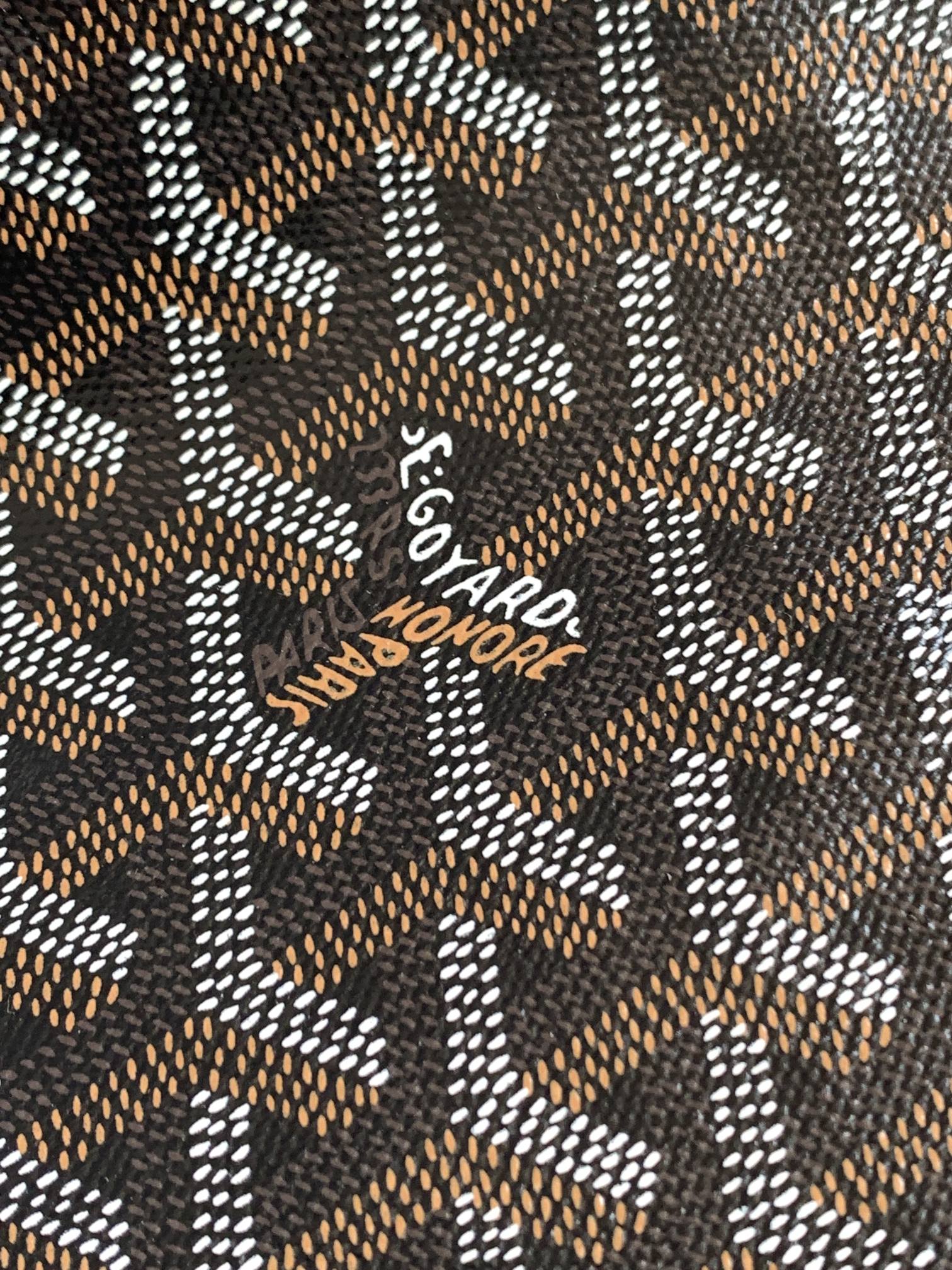 Goyard-Chien Gris Pet Carrier