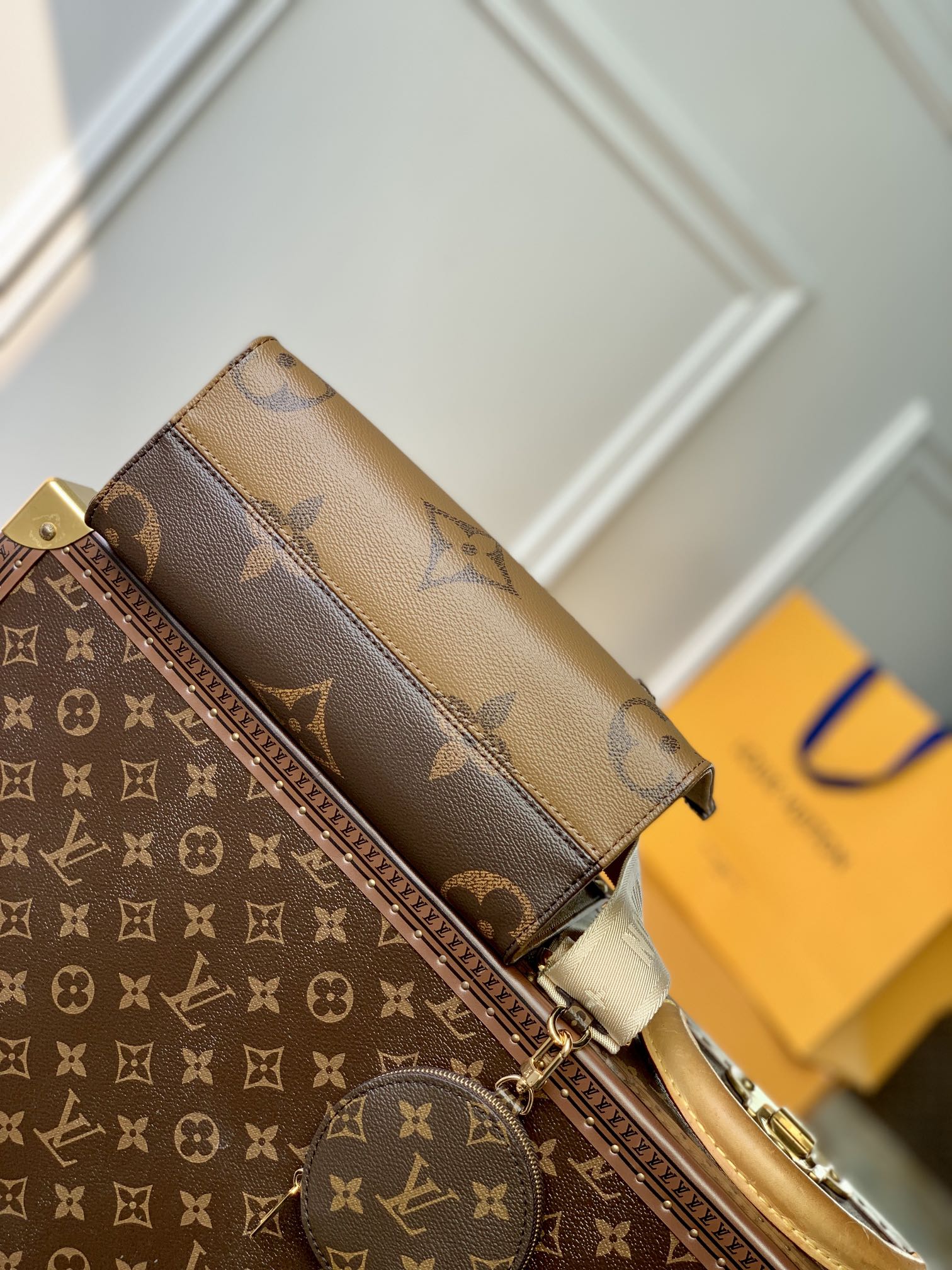 Louis Vuitton M46373 OnTheGo PM