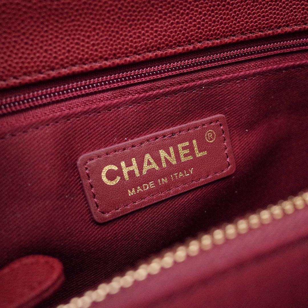 Chanel Coco Handle-Caviar-Red