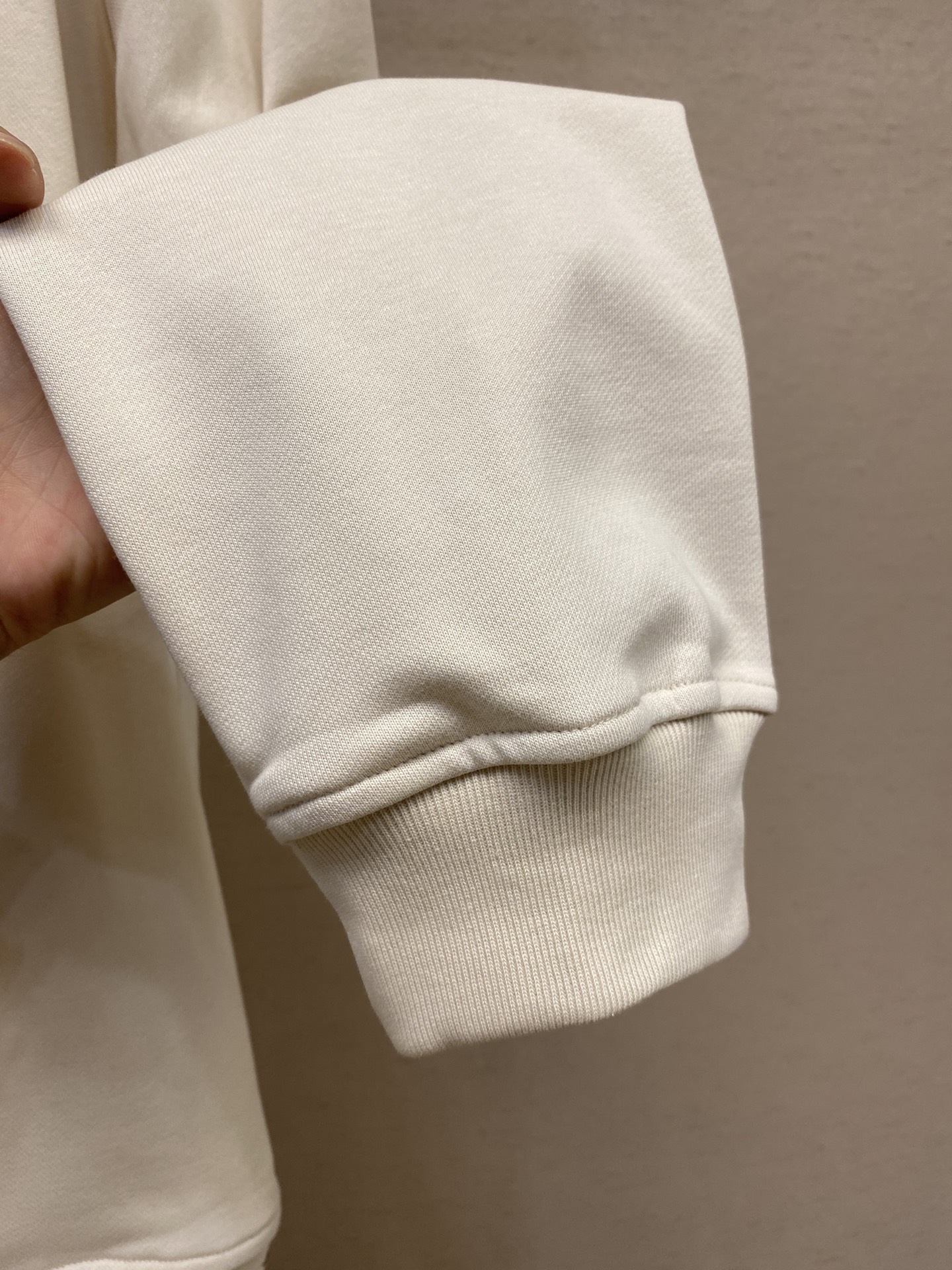 LV 1AHW32 Embellished Half Zip Sweatshirt