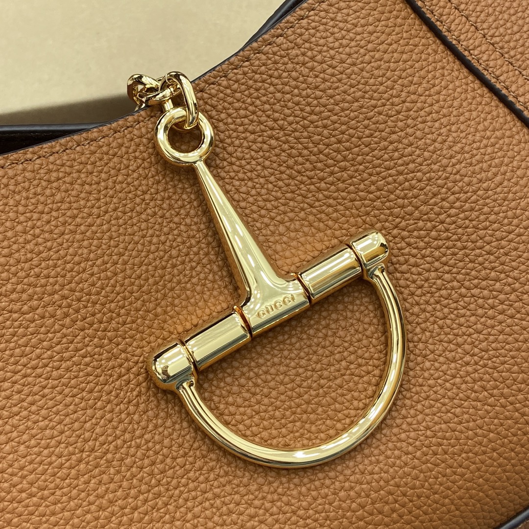 Gucci Softbit medium top handle bag