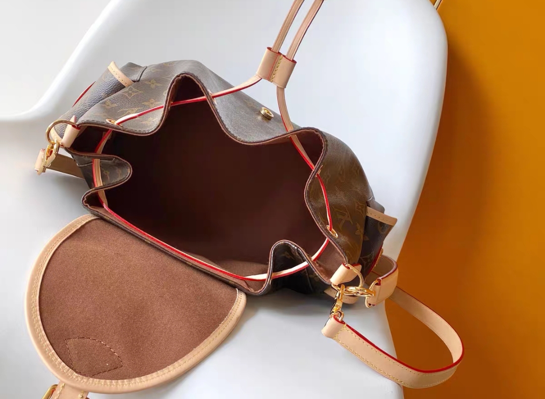 LOUIS VUITTON M26040 Odyssee MM