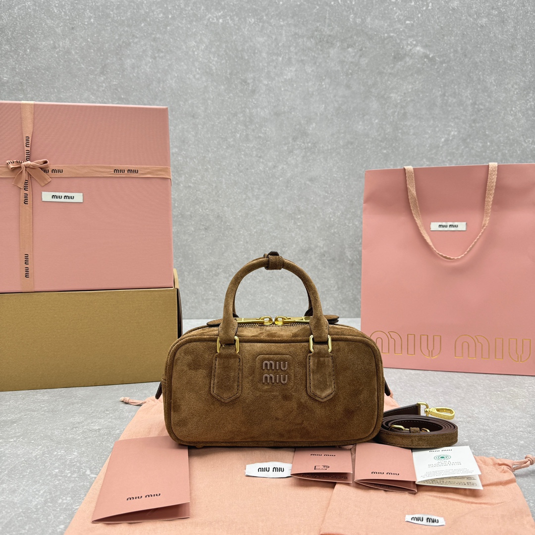 Arcadie padded suede handle bag-cocoa brown