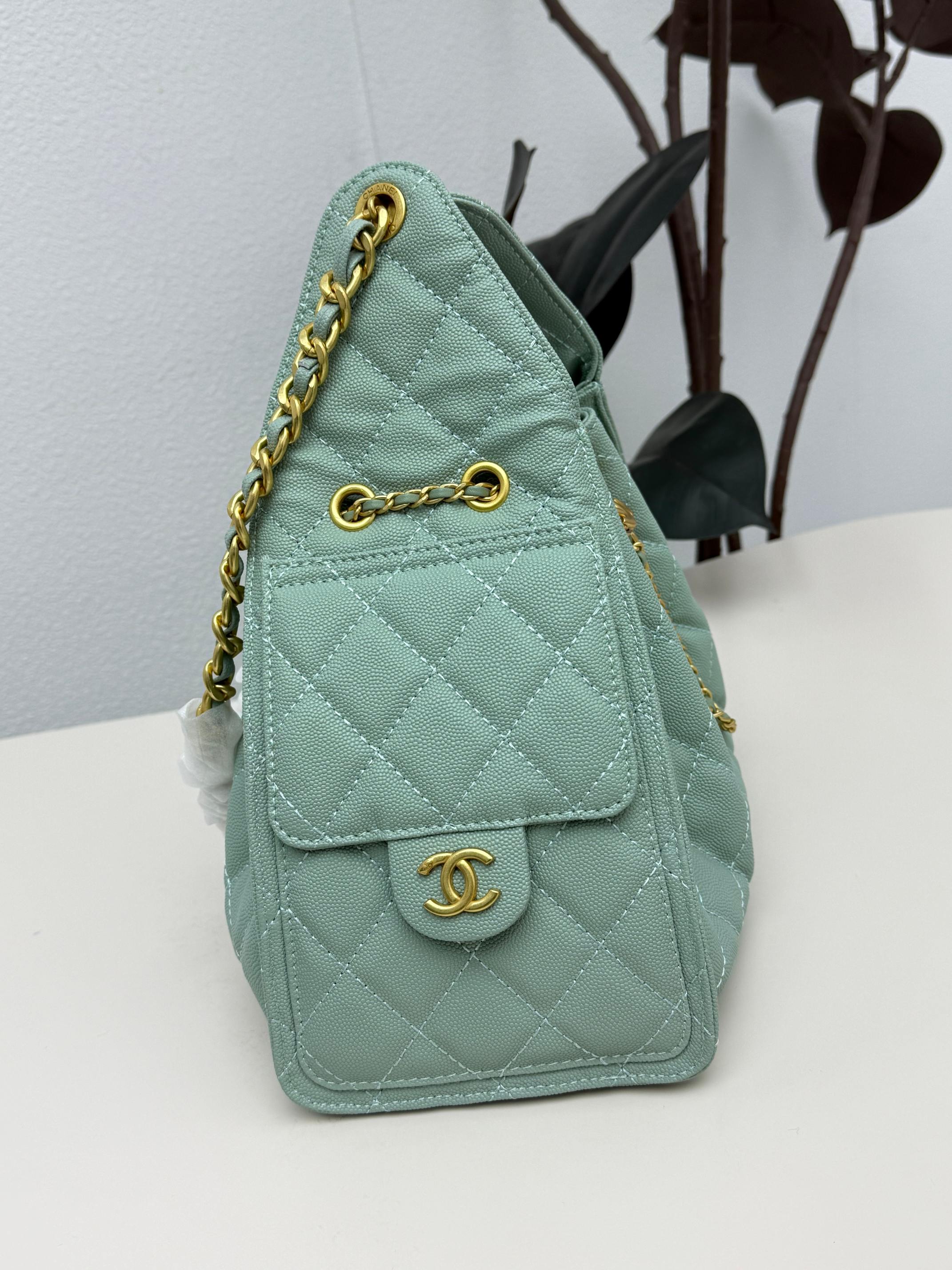 CHANEL Hobo Bucket Bag