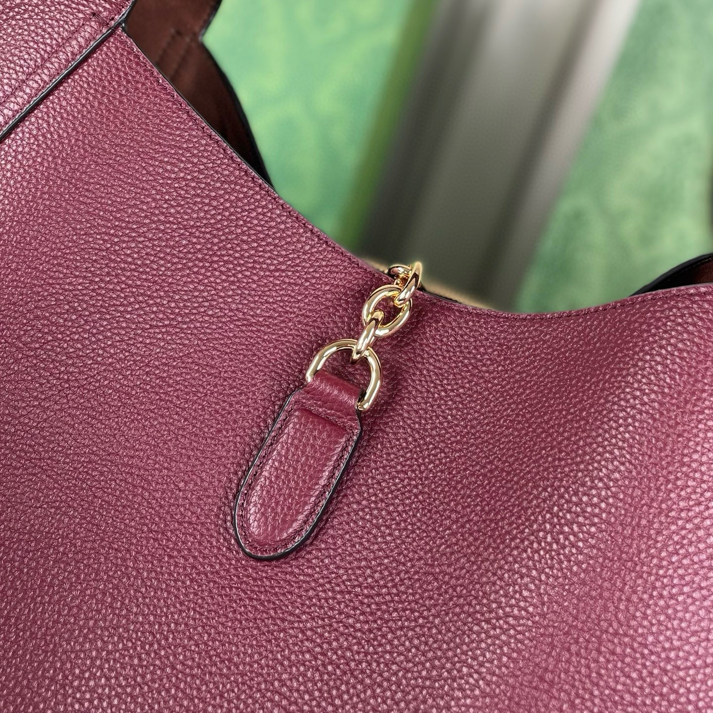 Gucci Softbit Large Shoulder Bag