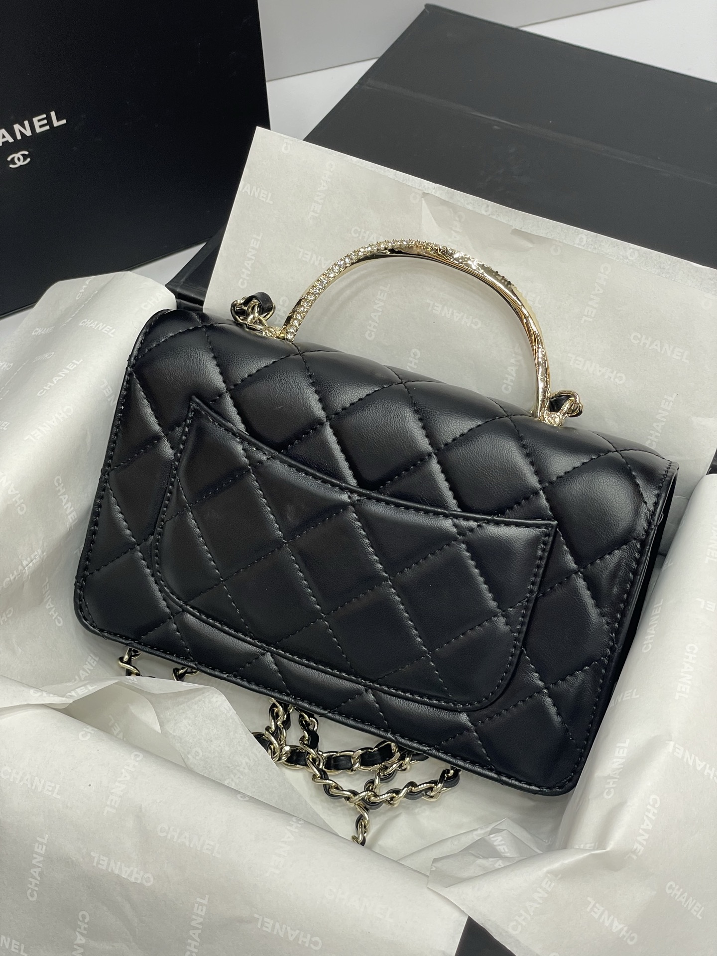 Chanel-Purse with handle