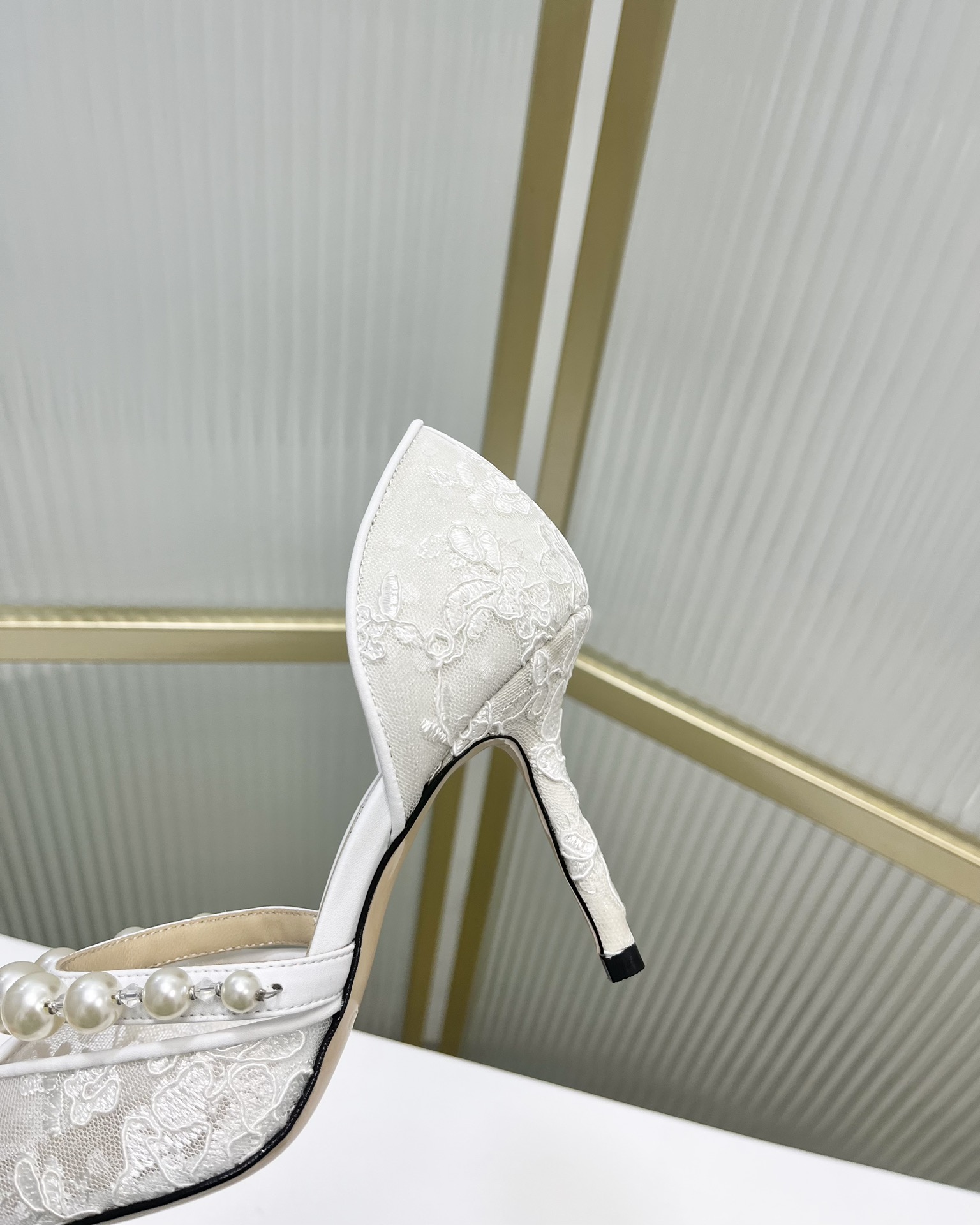 Jimmy choo new pointed toe lace shoes-white